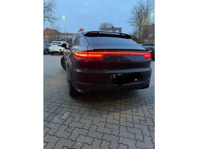 Porsche Cayenne Coupé Platinum Edition