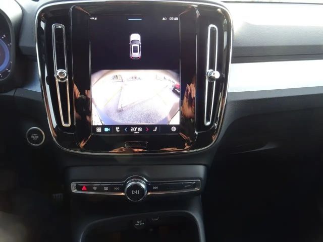 Volvo XC40 Dark Plus