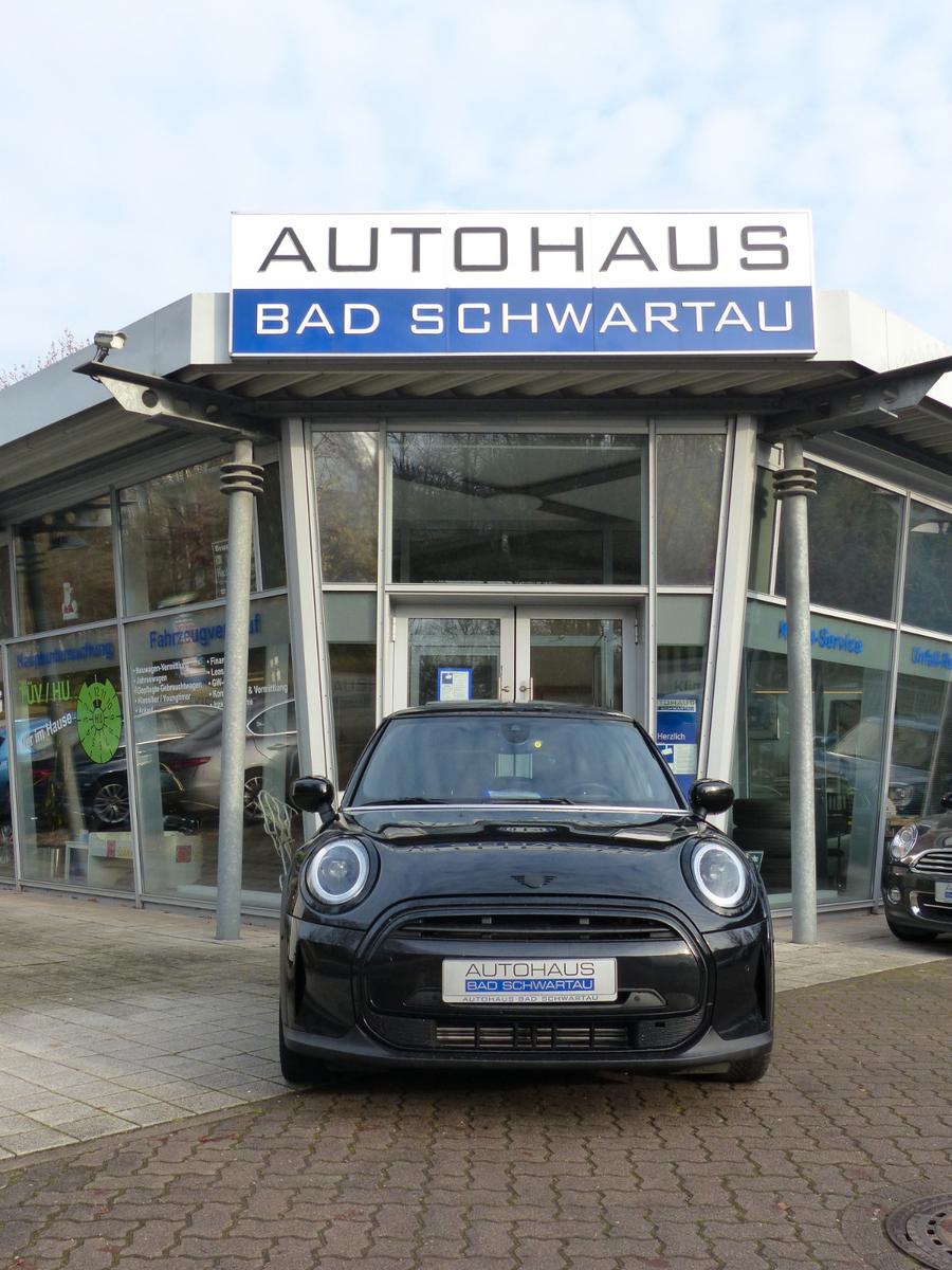 MINI Cooper Aut. Yours Trim, Leder,Navi,Panoramadach