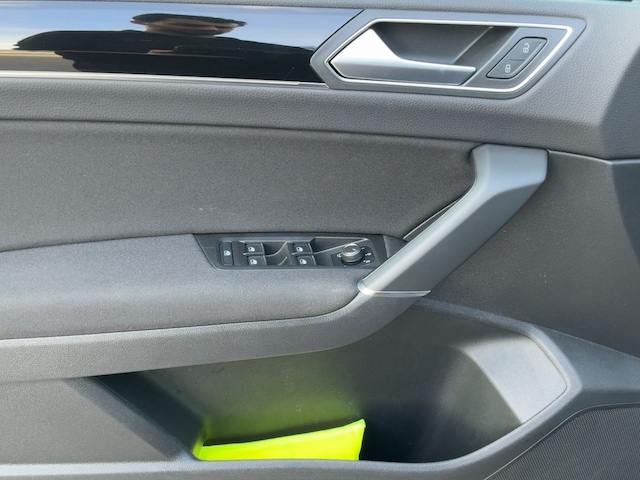 Volkswagen Touran 2.0 TDI DSG Highline