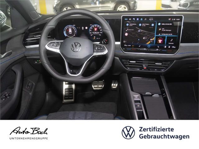 Volkswagen Passat 2.0 TDI DSG R-Line Variant