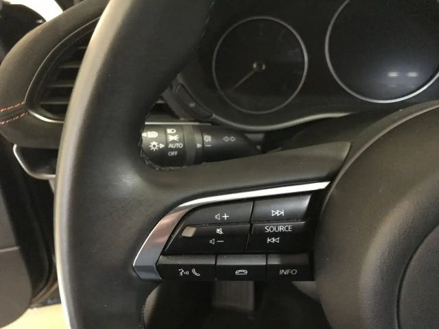 Mazda 3 SkyActiv e-Skyactiv