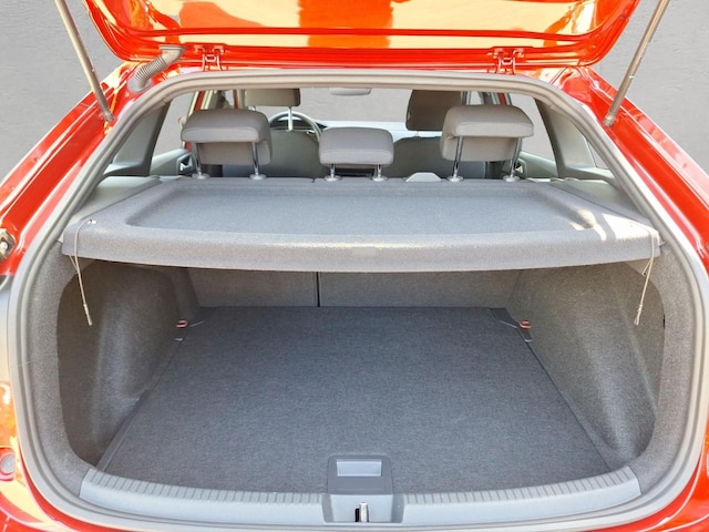 Volkswagen Taigo 1.0 TSI DSG R-Line