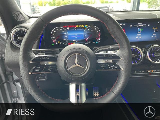 Mercedes-Benz GLB 250 4MATIC