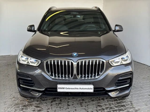BMW X5 xDrive45e
