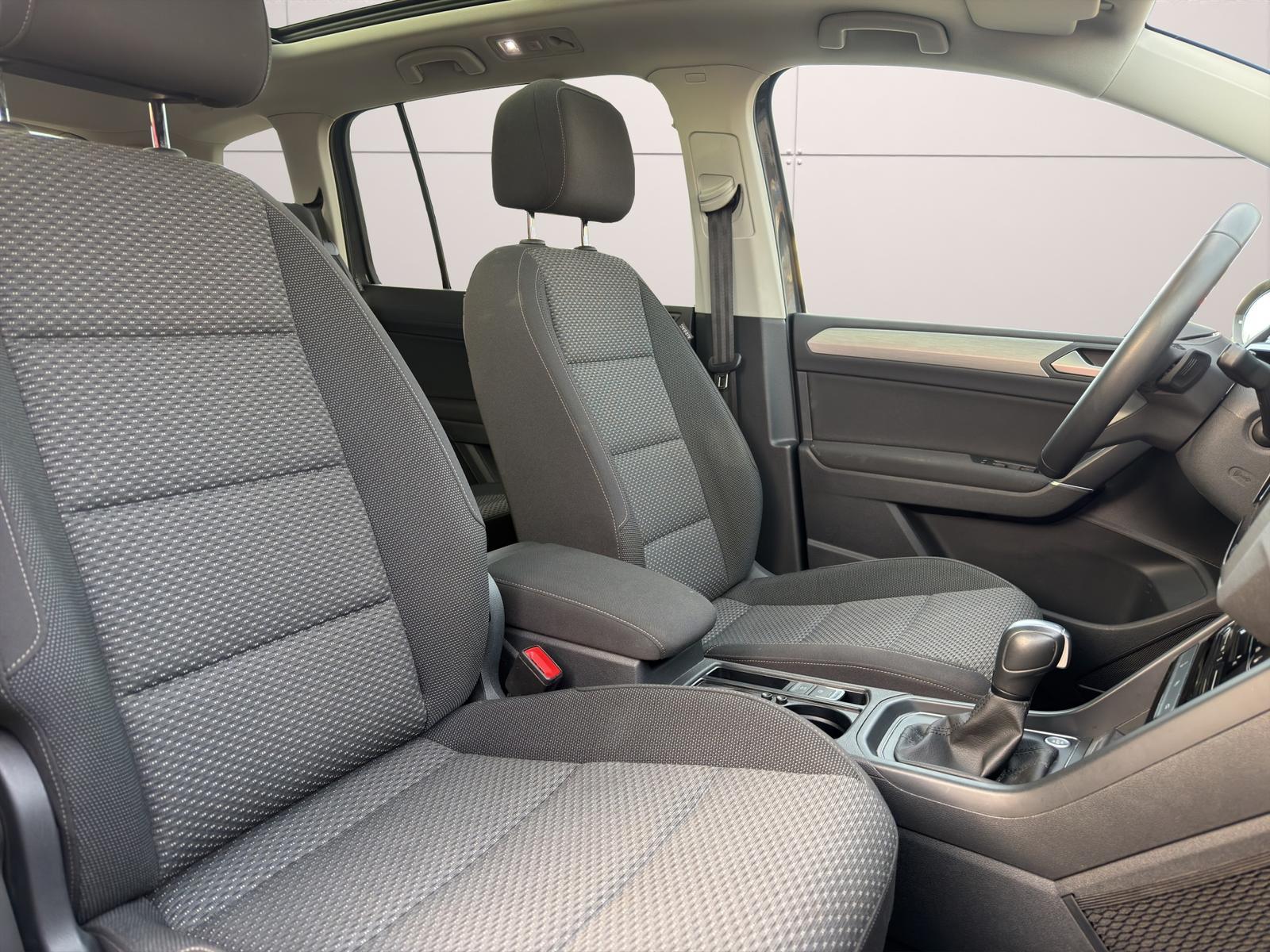 Volkswagen Touran 1.5 TSI Comfortline