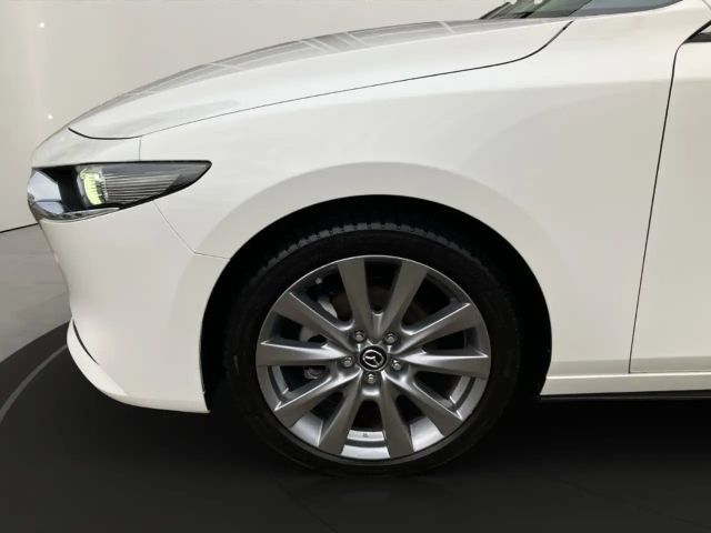Mazda 3 Exclusive-line