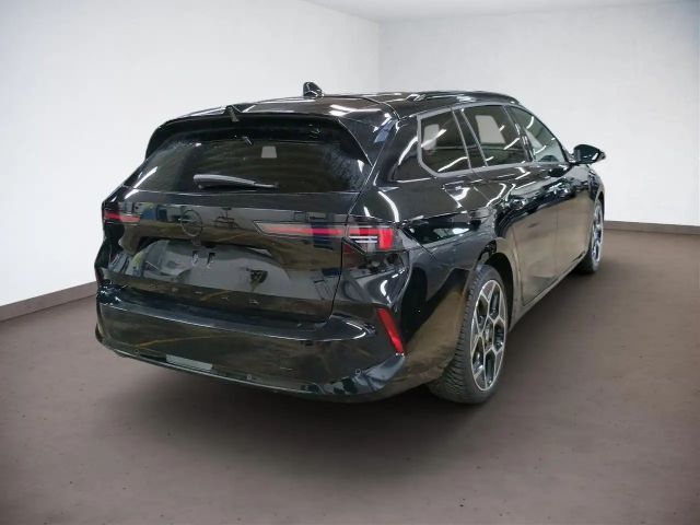 Opel Astra Sports Tourer Ultimate