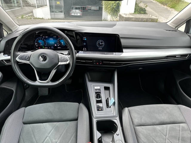 Volkswagen Golf 1.5 eTSI Golf VIII Variant