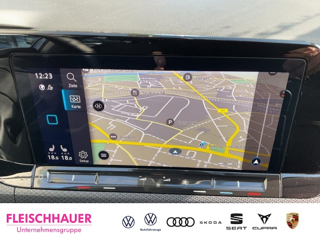 Volkswagen Golf 1.5 eTSI DSG Golf VIII