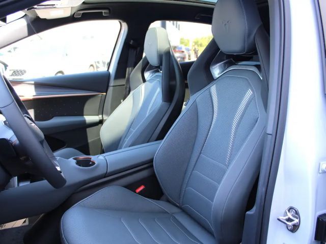 Cupra Tavascan 4Drive VZ