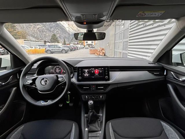 Skoda Scala Essence TSI