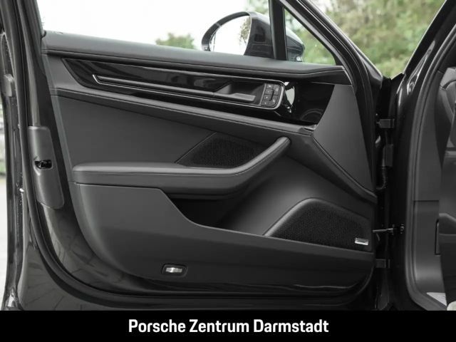 Porsche Panamera 4 E-Hybrid