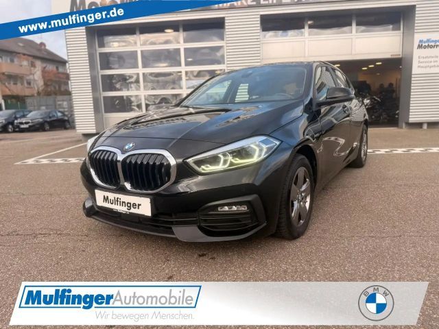 BMW 118 118i Sedan