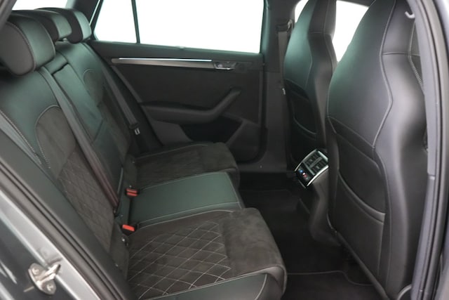 Skoda Superb Combi Sportline iV