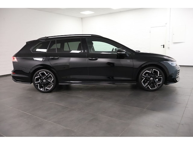 Volkswagen Golf 2.0 TDI Golf VIII R-Line Variant