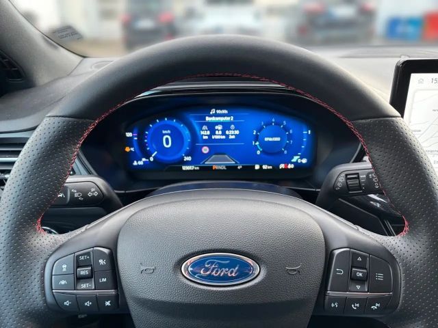 Ford Focus ST Line Wagon