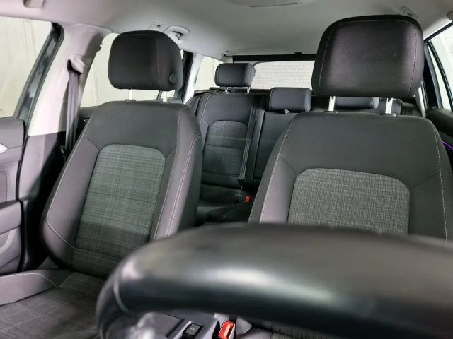 Volkswagen Passat Business Variant