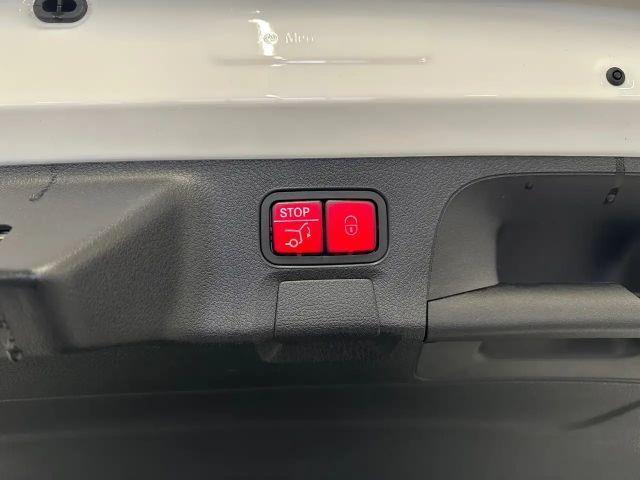 Mercedes-Benz CLA 200 AMG Line Shooting Brake