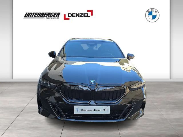 BMW 520 520d M-Sport xDrive