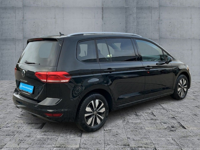 Volkswagen Touran 1.5 TSI DSG