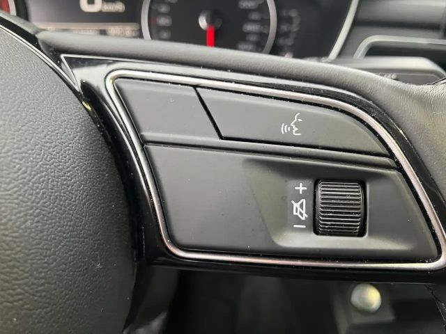 Audi A4 40 TDI Quattro Sedan