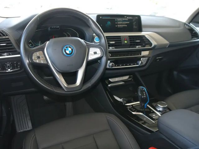 BMW iX3 iX3