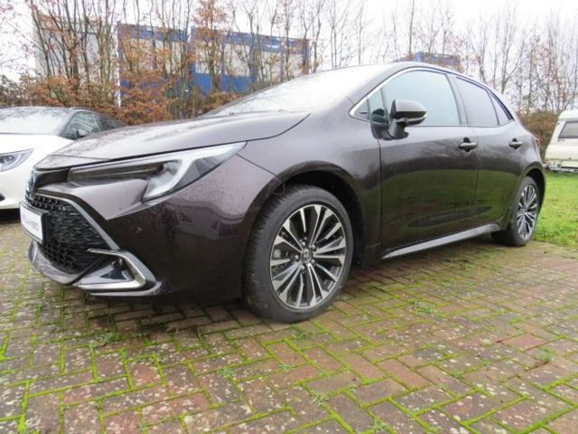 Toyota Corolla Hybride Team D