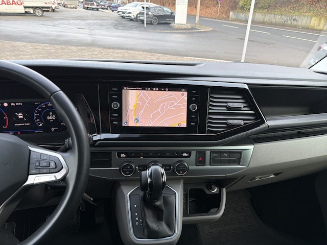 Volkswagen Caravelle 2.0 TDI Lang T6