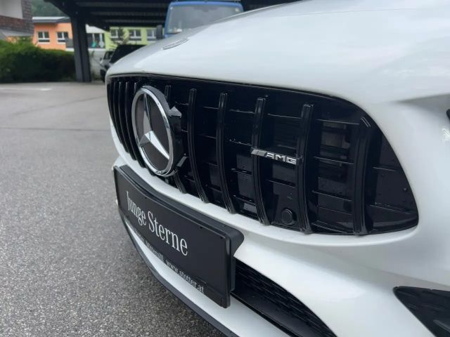 Mercedes-Benz CLA 200 AMG Line Coupé