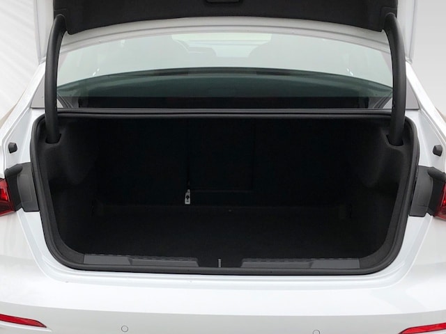 Audi A3 30 TFSI S-Tronic Sedan