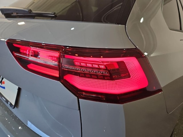 Volkswagen Golf DSG R-Line Variant