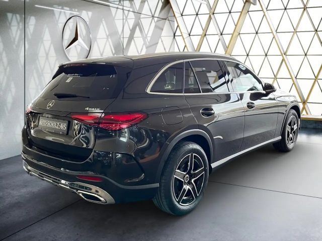 Mercedes-Benz GLC 200 4MATIC AMG Line