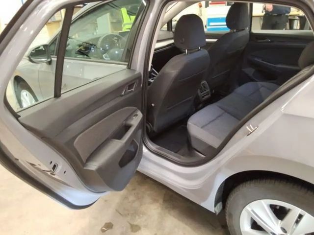 Volkswagen Golf 1.5 TSI Golf VIII Life