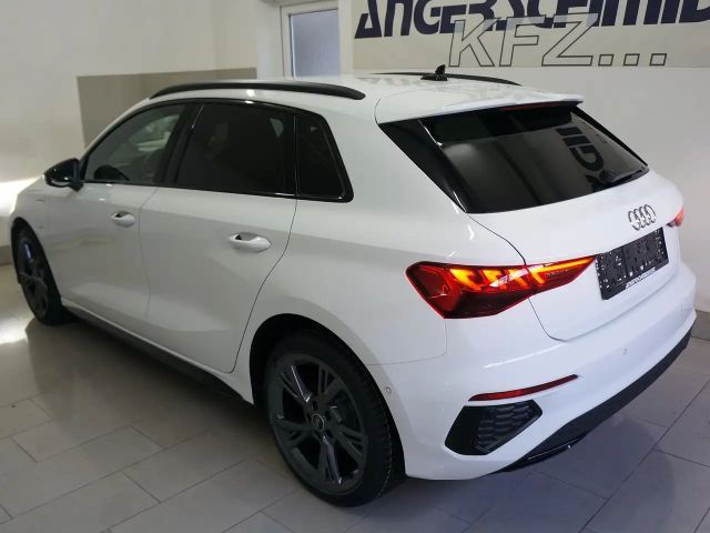Audi A3 40 TFSI Hybride S-Line