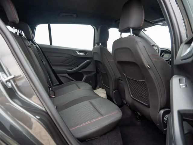 Ford Focus ST Line Wagon