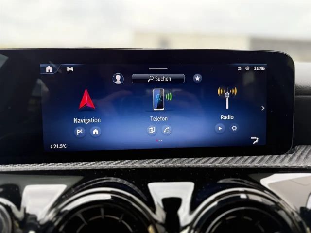 Mercedes-Benz A 180 A 180 d