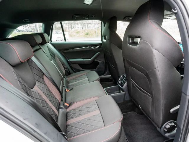 Skoda Octavia Combi RS