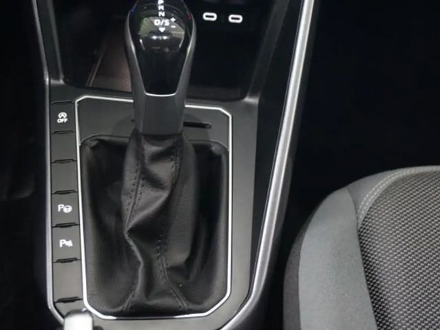 Volkswagen Polo DSG Style