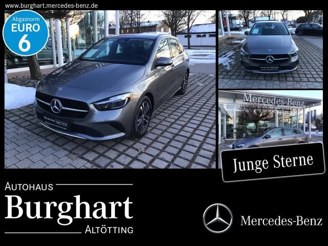 Mercedes-Benz B 200 Progressive Sedan