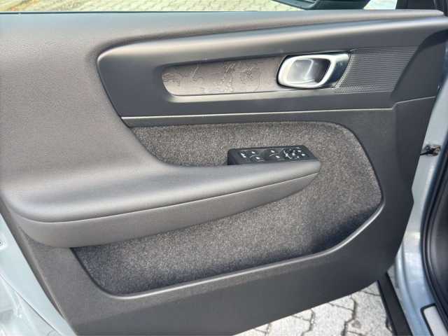 Volvo C40 Core Recharge