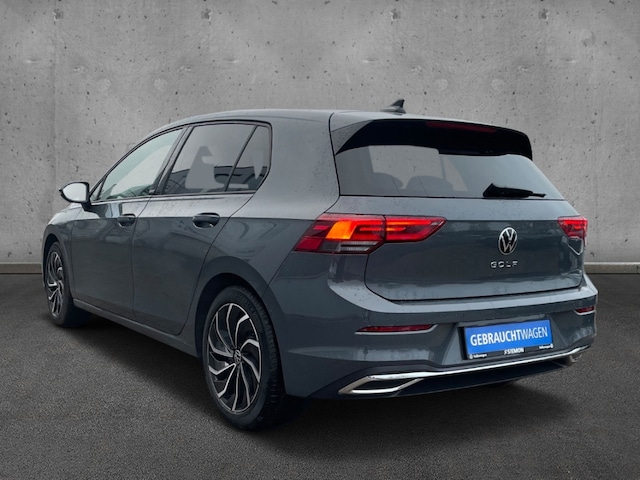 Volkswagen Golf 1.5TSI Active AHK LED+ Nav ACC SHZ PDC RKam