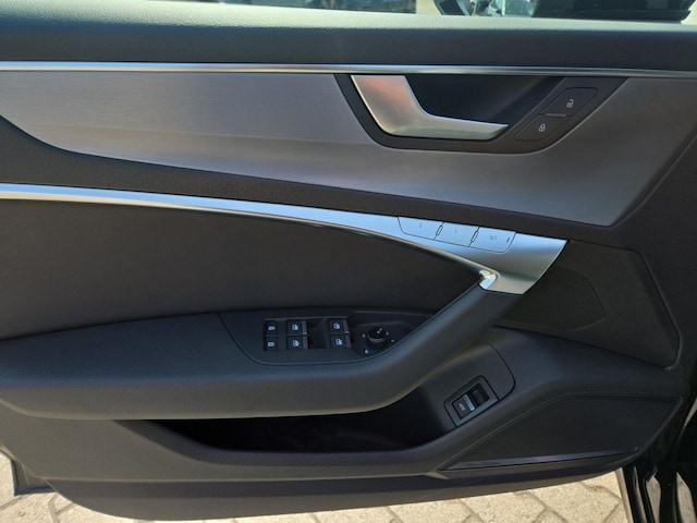 Audi S6 Quattro Sedan