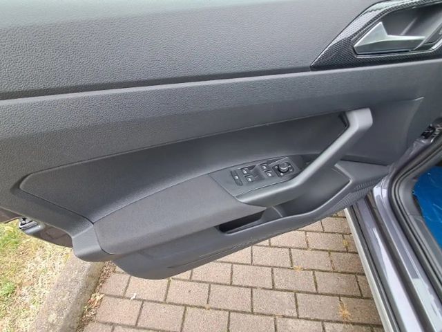 Volkswagen Taigo 1.0 TSI DSG Life