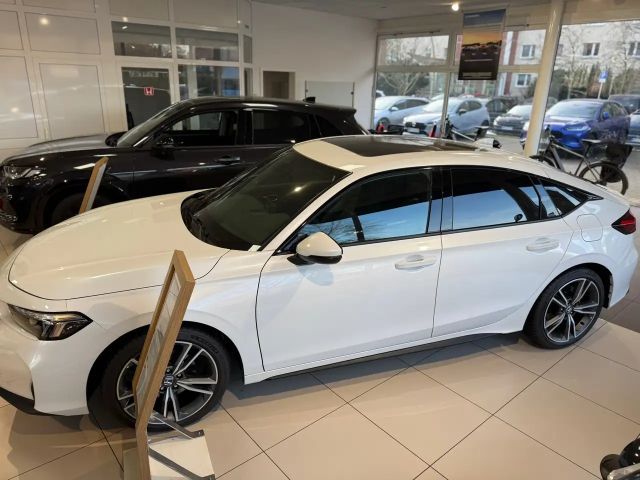 Honda Civic 2.0 Advance Hybrid