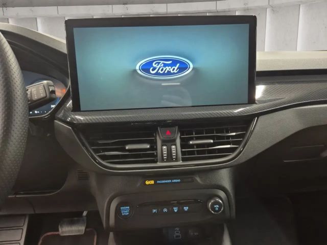 Ford Focus ST Line Wagon