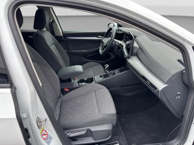 Volkswagen Golf 1.5 TSI Life Variant