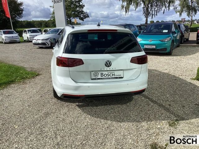 Volkswagen Passat 1.5 TSI Business DSG Variant
