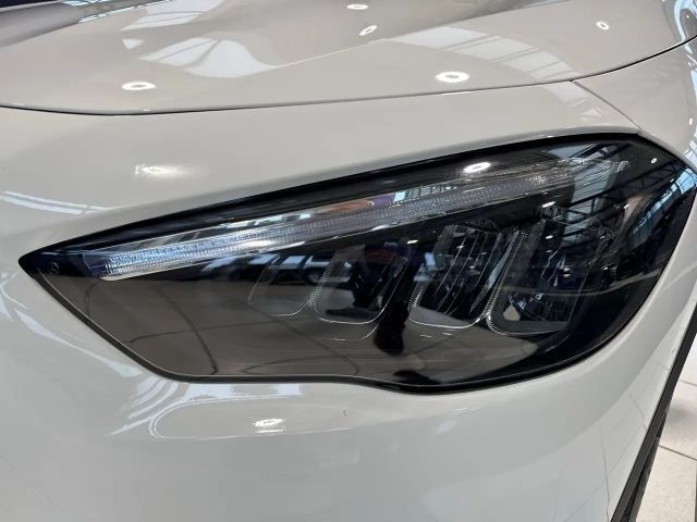 Mercedes-Benz GLA 180 Progressive