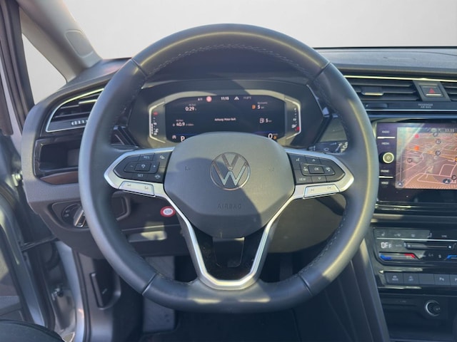 Volkswagen Touran 1.5 TSI DSG Highline Style